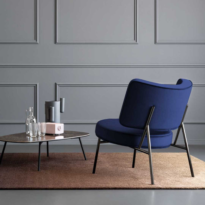 butaca coco base negra y terciopelo venice azul